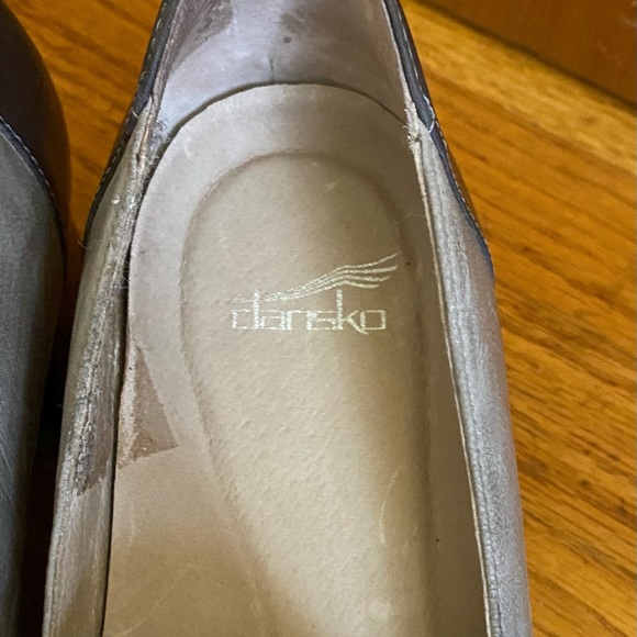 Dansko Preston Loafers in Stone Nubuck Size 40 - Picture 7 of 7